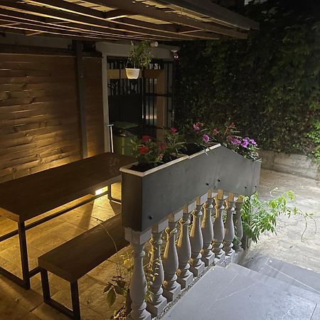 Town Hostel Peje Luaran gambar