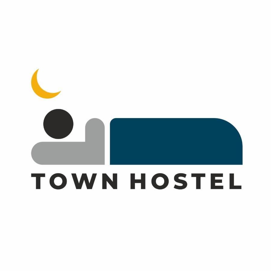 Town Hostel Peje Luaran gambar